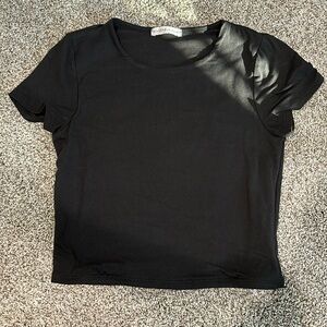 Black cropped t-shirt, Sincerely Jules